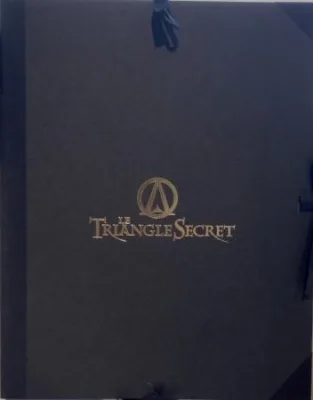 Portfolio Juillard Le Triangle Secret Maçonnique